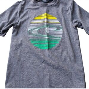 💥5/20$ Quiksilver Gray Tee with Yellow and Green Graphic